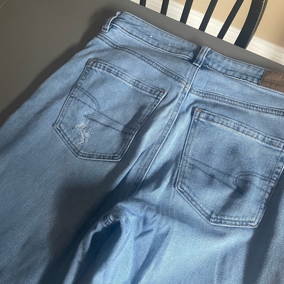 American Eagle Mom jeans - Picture 4 of 4